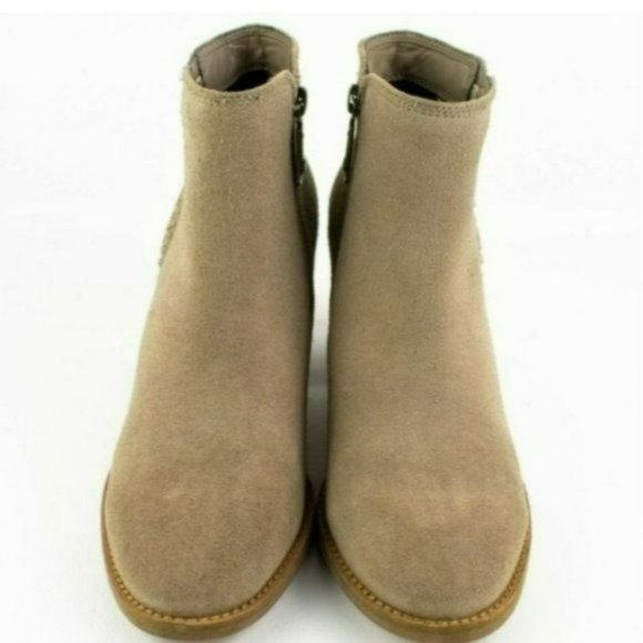 Blondo Nina Waterproof Suede Boot - Picture 2 of 8